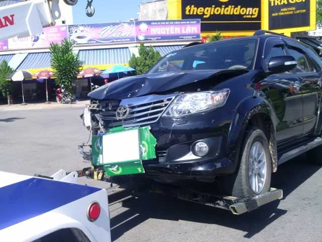 Tin tức trong ngày - Viện trưởng KSND say, đâm xe liên hoàn là rất nghiêm trọng