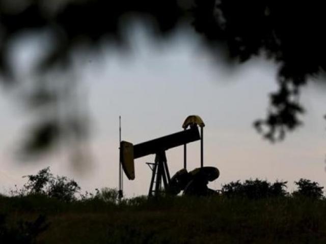 Thị trường - Tiêu dùng - Cuộc họp OPEC kết thúc, giá dầu chạm mức thấp nhất 2015