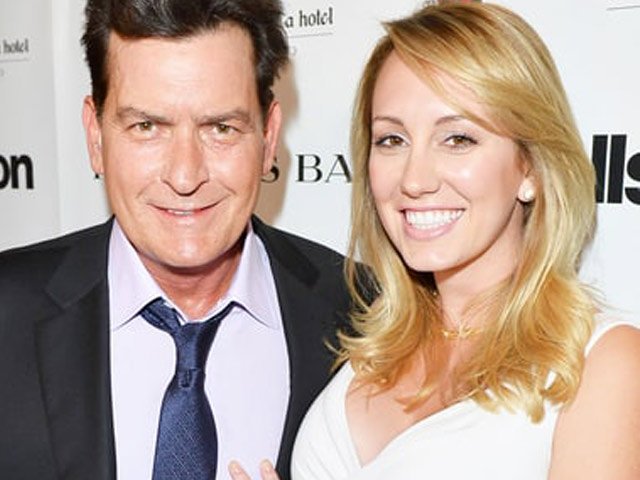 Phim - Sao nhiễm HIV tố hôn thê hụt là gái mại dâm, tống tiền