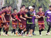 Bóng đá - Đội tuyển U-23 Việt Nam: Rèn luyện dưới ‘bão’