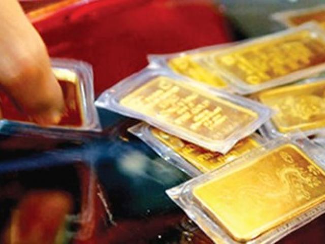 Tài chính - Bất động sản - Giá vàng hôm nay (10/12) giảm nhẹ, tỷ giá USD thay đổi chóng mặt