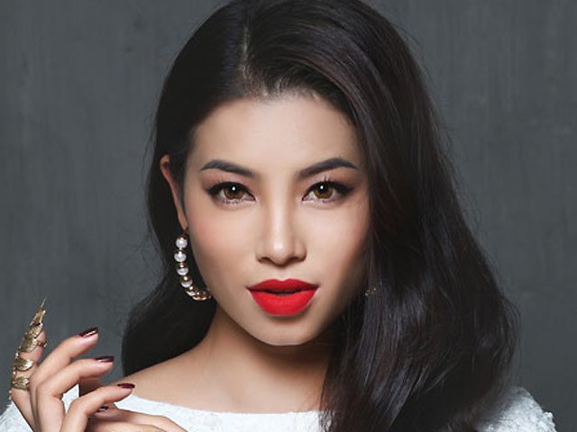 Người mẫu - Hoa hậu - Phạm Hương: "Thông minh và bản lĩnh mới được đứng đầu"