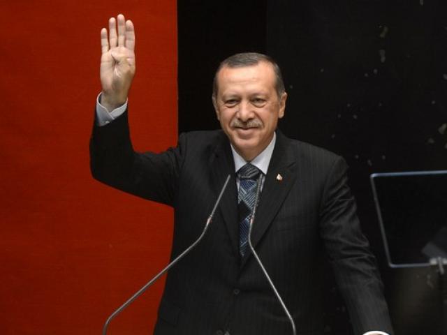 Thế giới - Tổng thống Thổ Nhĩ Kỳ tuyên bố không rút quân khỏi Iraq