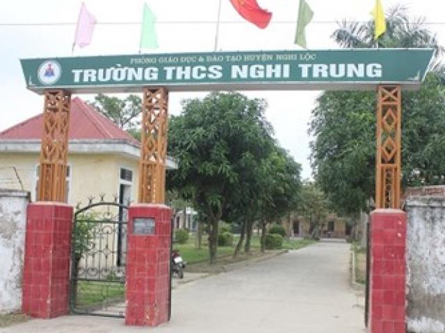 Tin tức trong ngày - Tin mới vụ con trai hiệu trưởng dọa nổ mìn nhà hiệu phó