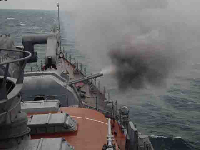 Tàu chiến Nga bắn cảnh cáo tàu cá Thổ Nhĩ Kỳ