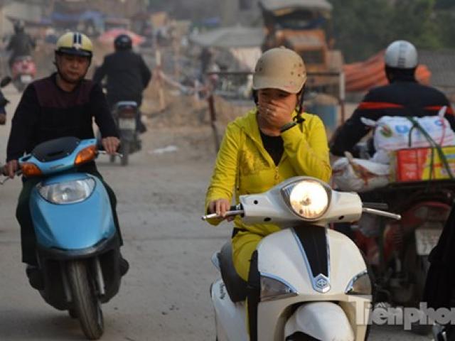 Tin tức trong ngày - "Bão bụi" mù mịt ở con đường làm 10 năm chưa xong 570m