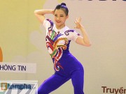 Thể thao - Các hot girl Aerobic xinh đẹp “hút hồn” khán giả