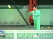 Thể thao - Clip độc: 6 tuổi, Djokovic đã chơi tennis điệu nghệ