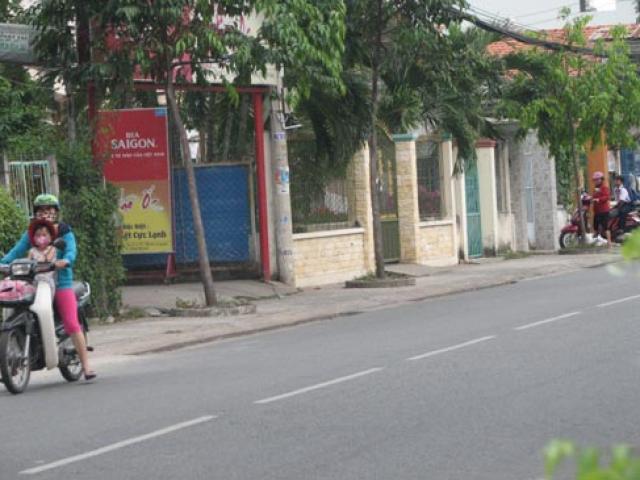 Pháp luật - Hai nhóm thanh niên ẩu đả bằng trái nổ, roi điện