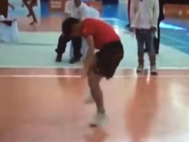 Thể thao - Nhảy dây nhanh kỷ lục: Máy tính "bất lực"