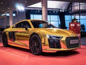 Ô tô - Xe máy - Đã mắt với chiếc Audi R8 V10 Plus thế hệ thứ hai &quot;toàn vàng&quot;