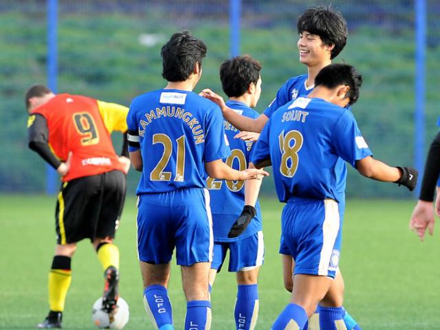 Bóng đá - Chuyện về 30 cầu thủ Thái Lan ăn tập tại Leicester City