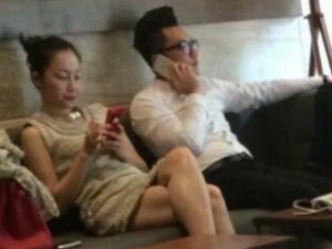 Đời sống Showbiz - 'Chim công làng múa' Linh Nga tránh né vụ 'ảnh khóa môi'