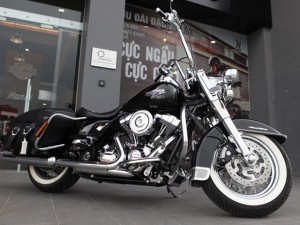 Ô tô - Xe máy - Ngắm &quot;vua đường phố&quot; Harley Davidson Road King Classic