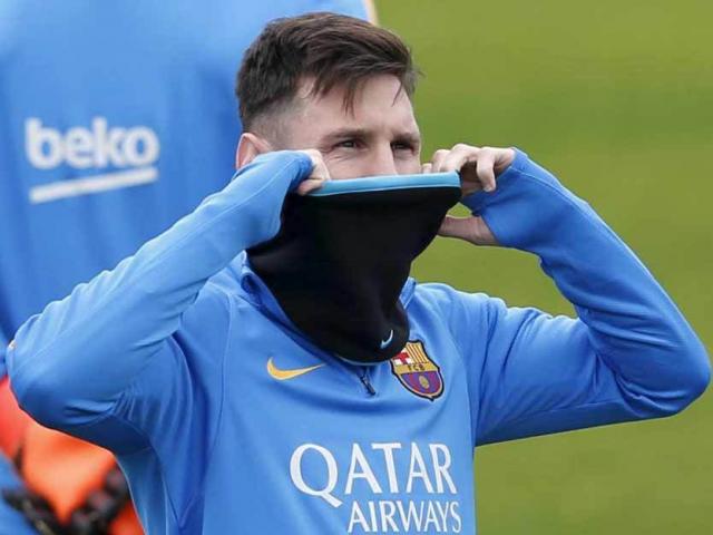 Bóng đá Ý - Tin HOT tối 17/12: Messi bất ngờ dính cơn đau lạ