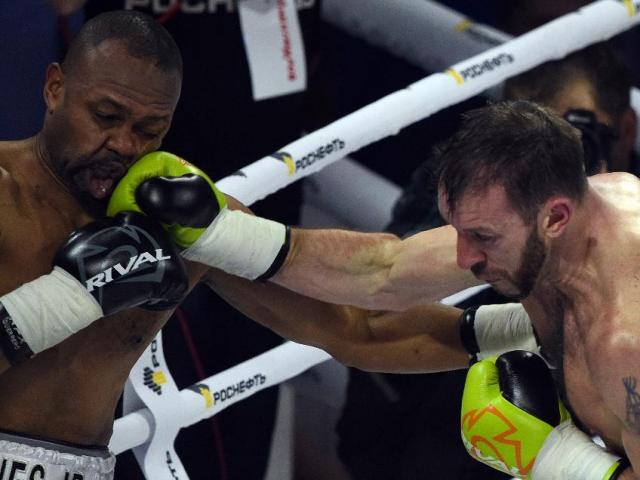 Võ thuật - UFC - Quyền Anh - "Già nhưng vẫn ham" thi đấu và cái kết đắng