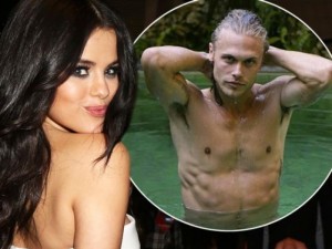 Đời sống Showbiz - Selena Gomez đăng ảnh trai lạ để 'trả đũa' Justin Bieber