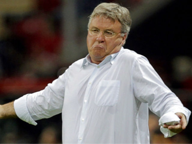 Bóng đá - Chelsea: Thay Mourinho, Hiddink bị "hắt hủi"