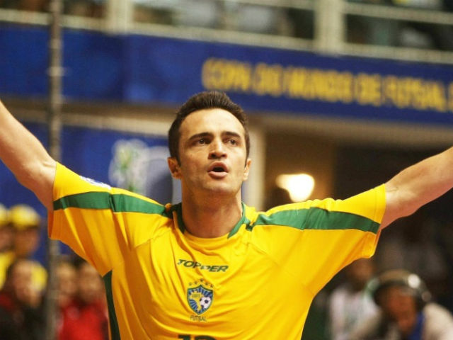 Bóng đá - Ôm hận vì thách đấu với "vua futsal" Falcao
