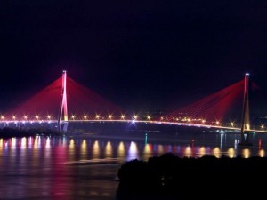 Ngắm dàn đèn nghệ thuật gần 30 tỷ đồng trên cầu Cần Thơ