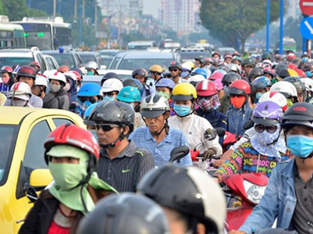 Tin tức trong ngày - Buộc xe máy bật đèn ban ngày: "Chỉ thêm phiền phức"