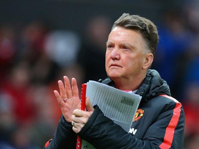 Bóng đá - Van Gaal ở MU: Thay đổi hoặc ra đường