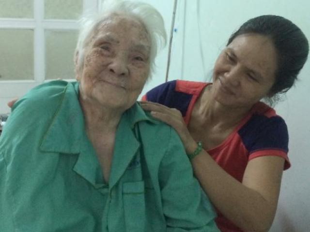 Thay khớp háng cho cụ bà sống hai thế kỷ