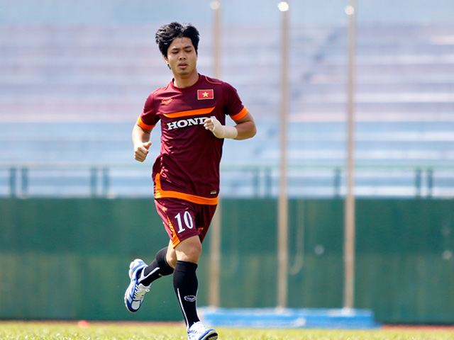 Bóng đá - Quả bóng vàng VN 2015: Công Phượng lọt top 3 SAO trẻ