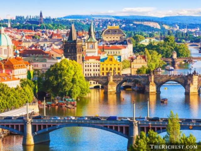 Du lịch - Top 10 thành phố tiệc tùng sôi động nhất châu Âu