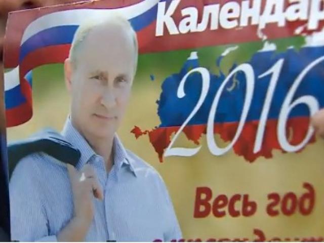 Thế giới - Ngắm Putin "phong độ" trong bộ lịch năm mới sốt ở Nga