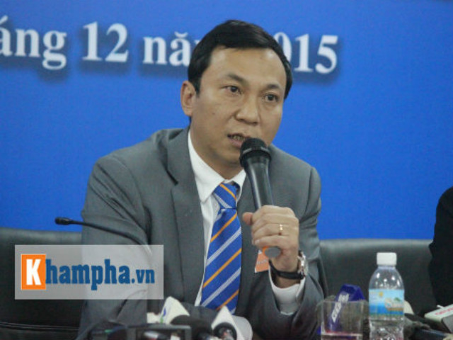 Bóng đá - Phó chủ tịch VFF bật cười vì bị tố ngồi 16-17 ghế