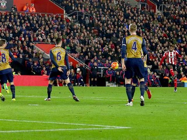 Bóng đá - Hai cú "đại bác" hạ MU, Arsenal đẹp nhất vòng 18 NHA