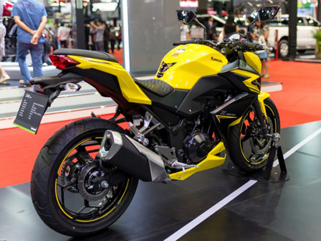 Ô tô - Xe máy - Lộ ảnh Kawasaki Z300 giá 149 triệu đồng