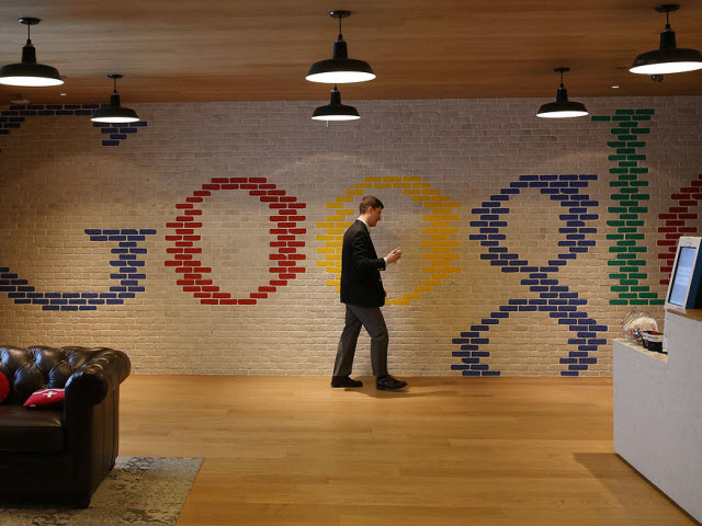 Công nghệ thông tin - Top 5 từ khóa Google trong 9 lĩnh vực tại VN năm 2015