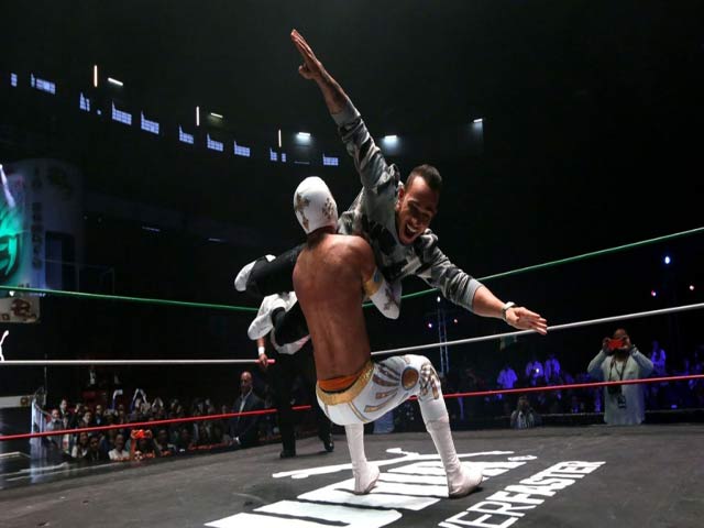 Đua xe thể thao - F1 - Bên lề F1 từ A tới Z: "Bay" ở 366,4 km/h (P2)