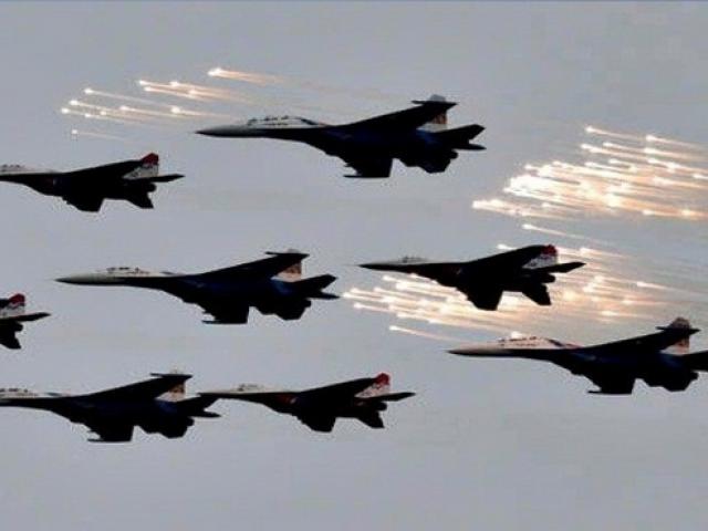 Điểm nóng - Phương Tây thừa nhận Nga không kích IS hiệu quả