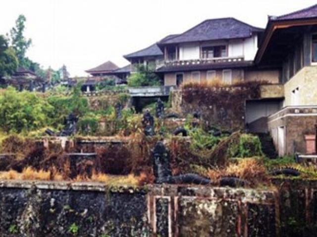 Du lịch - Lạnh tóc gáy với "khách sạn ma" ở chốn thiên đường Bali