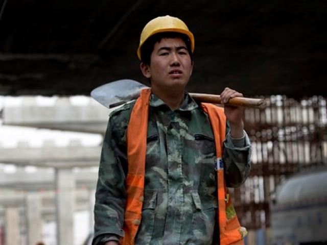 Tài chính - Bất động sản - Vực thẳm tài chính chờ đón kinh tế TQ trong năm 2016