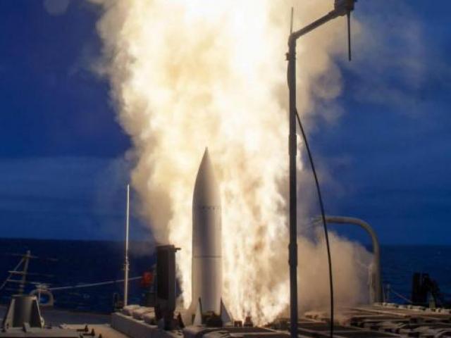 Thế giới - Hải quân Mỹ lập kỷ lục đánh chặn xa nhất với tên lửa SM-6