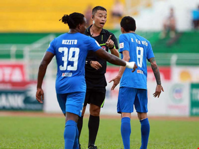 Bóng đá - Hết một mùa giải