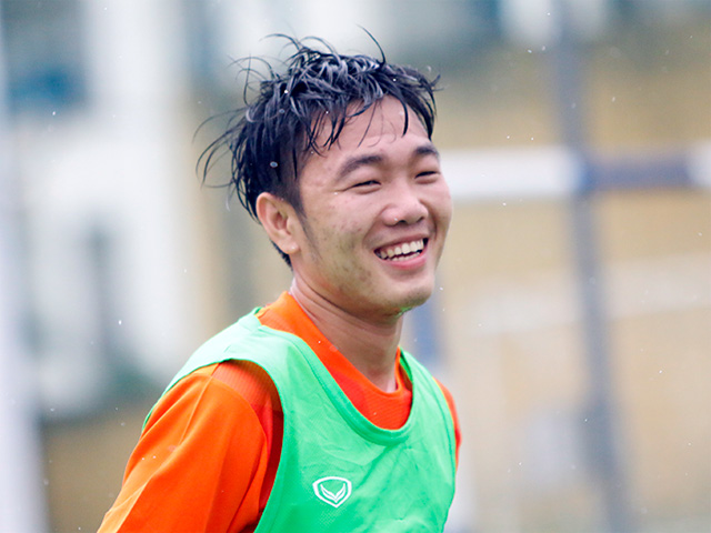 Bóng đá - ĐT Việt Nam: Niềm hy vọng từ Hàn Quốc "nếm mùi" dầm mưa