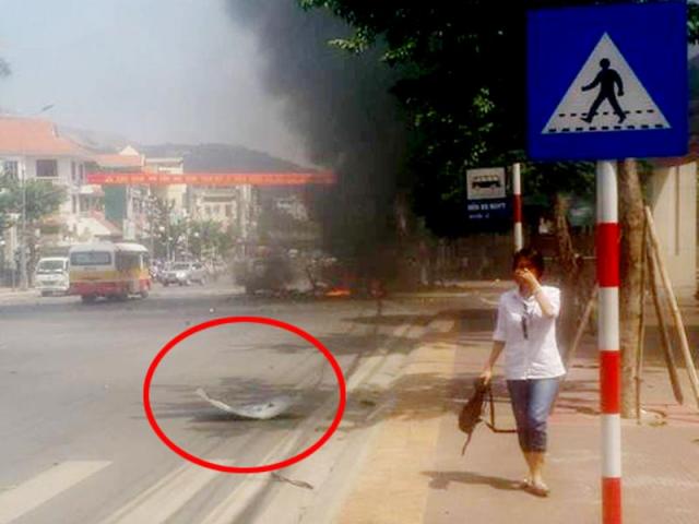 Tin tức trong ngày - Vụ nổ taxi ở Quảng Ninh: "Tôi tưởng nổ cây xăng"