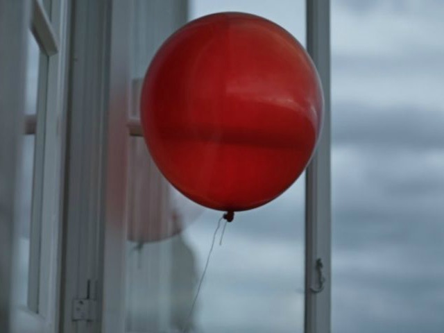 Công nghệ thông tin - Apple tung video quảng cáo iOS 10 với tính năng gửi thông điệp mới