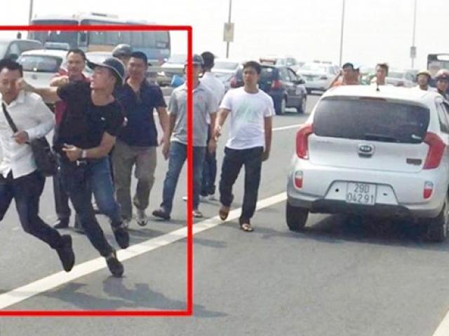 Tin tức trong ngày - Bộ Công an thanh tra vụ “gạt tay trúng má” phóng viên