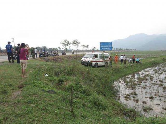 Tin tức trong ngày - Phát hiện thi thể người đàn ông nằm bên quốc lộ