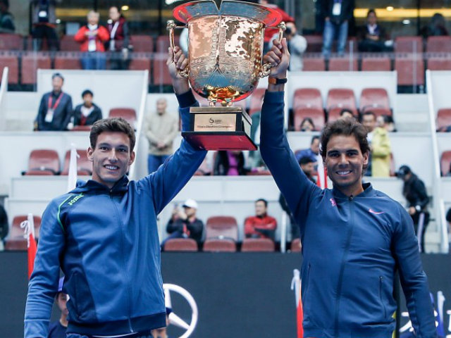 Thể thao - Tennis 24/7: "Kỷ lục" đánh đôi mới cho Nadal