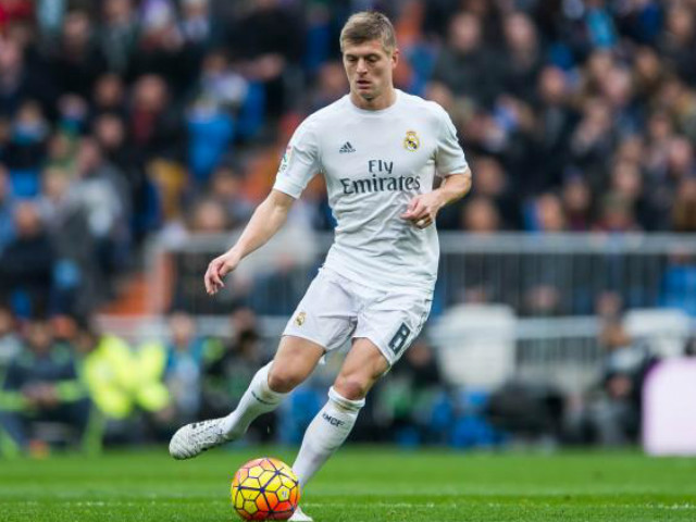 Bóng đá - Tin HOT bóng đá tối 12/10: Kroos lập kỷ lục tiền lương ở Real