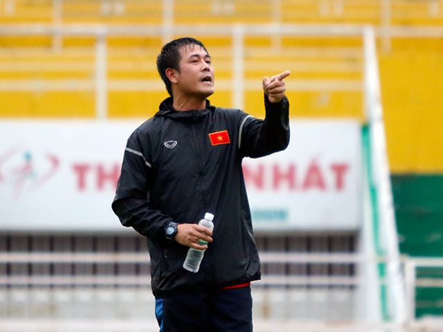 Bóng đá - HLV Hữu Thắng phản pháo ông Hải "lơ" về cầu thủ HAGL