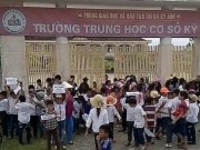 Giáo dục - du học - Hơn 150 học sinh bị ngăn đến trường học