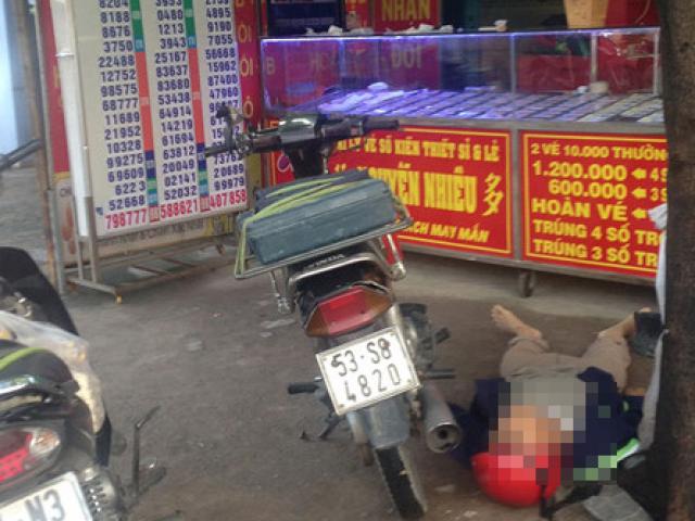 Tin tức trong ngày - Đang dò vé số bỗng dưng té ngã rồi tử vong